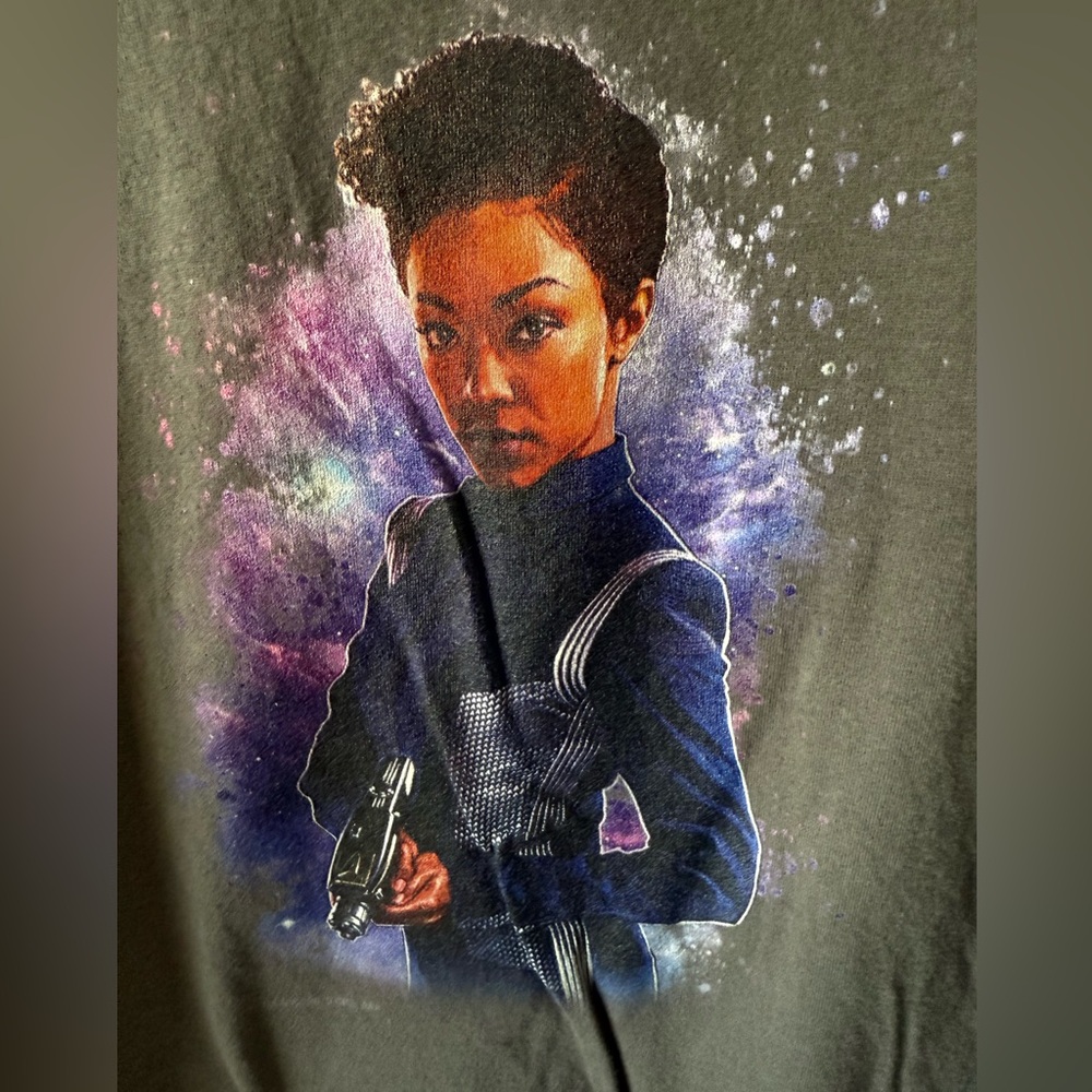 Star Trek Discovery Captain Burnham Graphic T-Shirt Men’s 3XL Gray Cotton